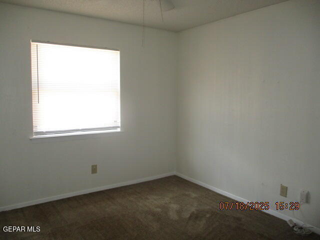 Building Photo - 231 Flynn Dr