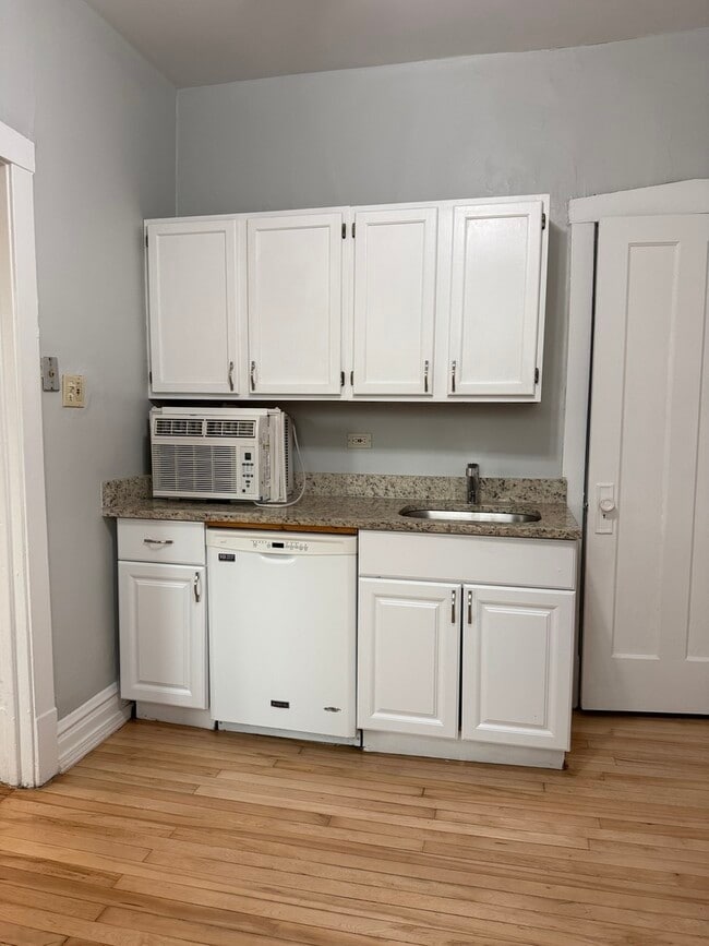 Building Photo - 217 A Washington Blvd