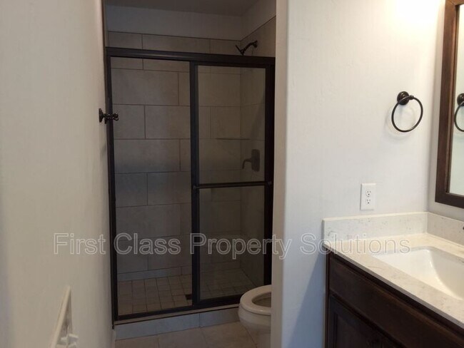 Building Photo - 19616 Bolton Rd