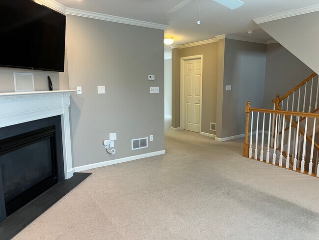 Building Photo - Beautiful 3-Bedroom Home in Penn Manor Sch...