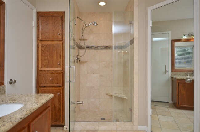Building Photo - 12310 Burgoyne Dr
