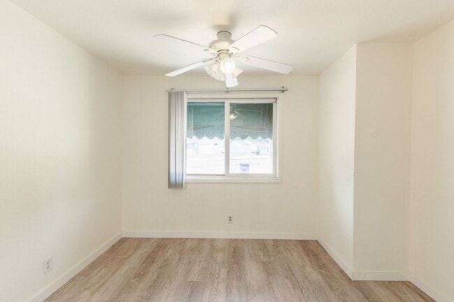 Building Photo - 2 Bedroom 1 Bathroom Unit Available Near BSU