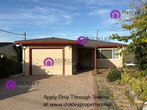 Building Photo - 540 Palms Dr