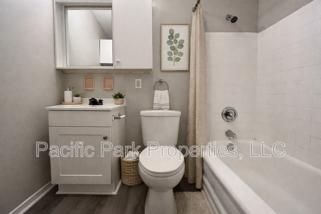 Building Photo - 8120 Gilmore Rd