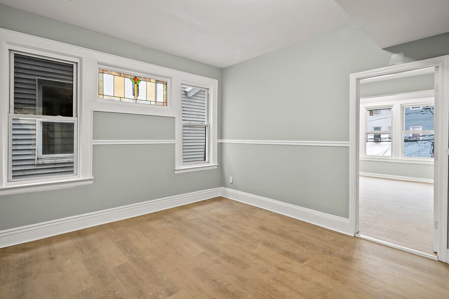 Building Photo - 103 Schley St