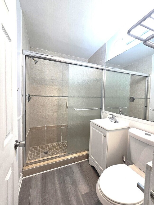 Building Photo - Stunning 4 Bed 1 Bath Block Home on Fenced Lot with Fruit Trees