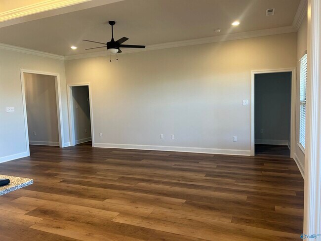 Building Photo - 12570 Hudbug Dr