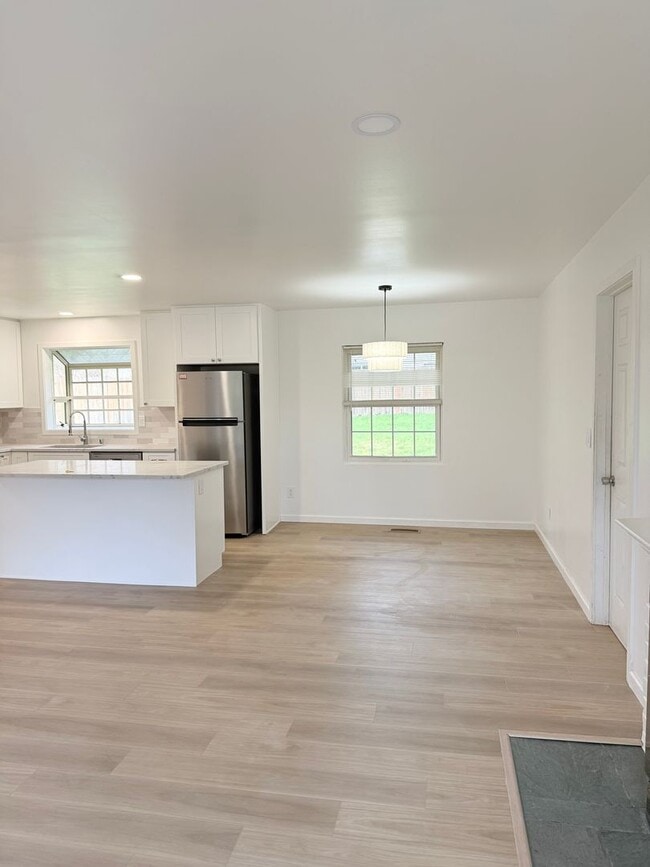 Building Photo - Great Home for rent