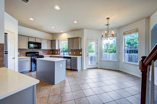 Building Photo - 804 Windsor Hill Dr