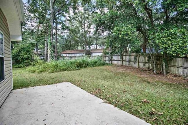 Building Photo - East Tallahassee Home Near Fallschase