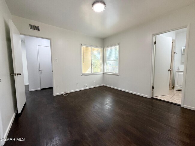 Building Photo - 8101 Sunny Brae Ave