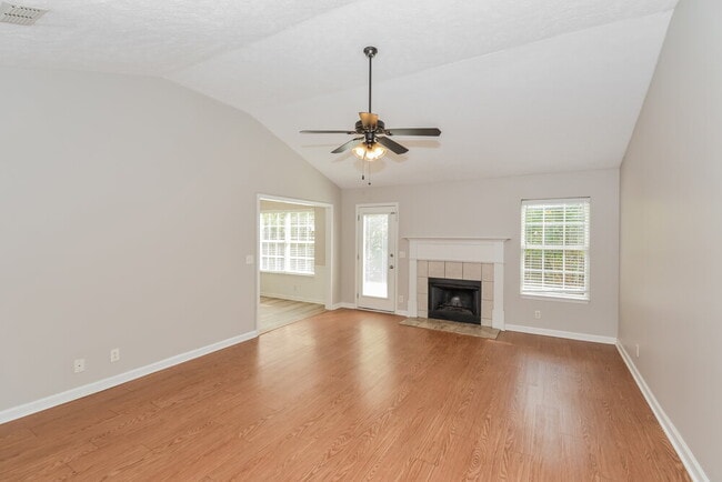 Building Photo - 3019 Wellington Pl