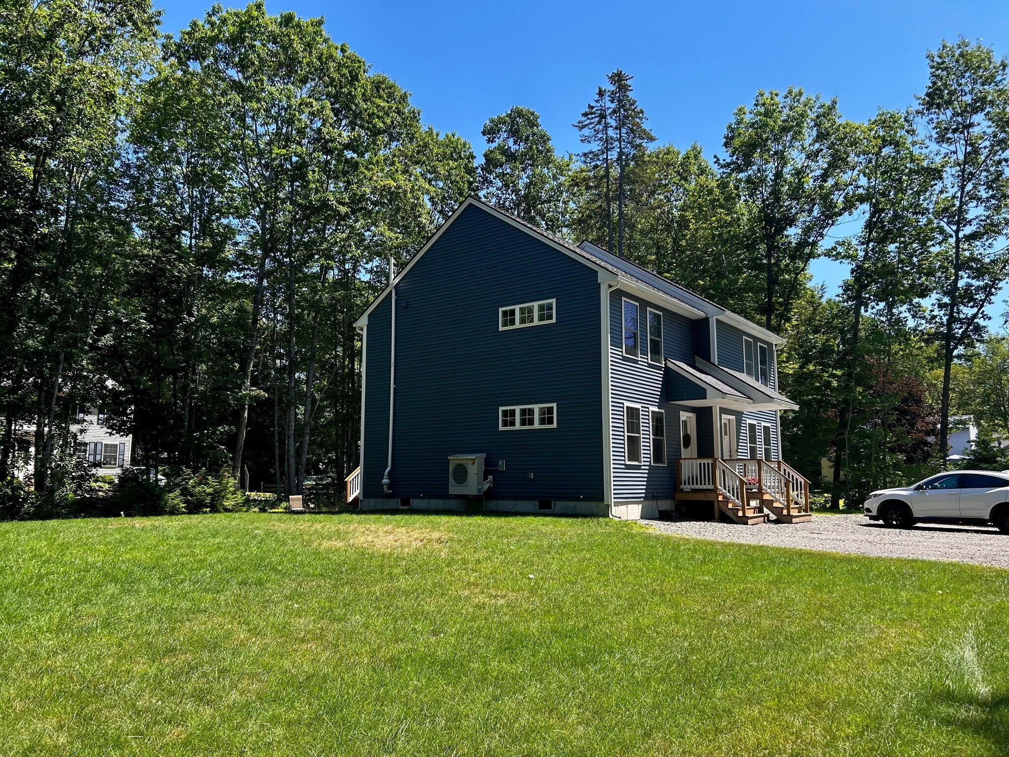 Building Photo - 9 Alder Ln