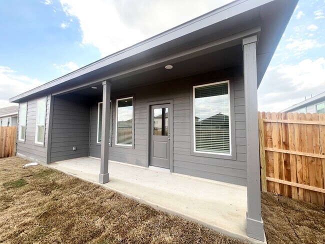 Building Photo - STUNNING New Construction 4/3 in Voss Farms, NBTX