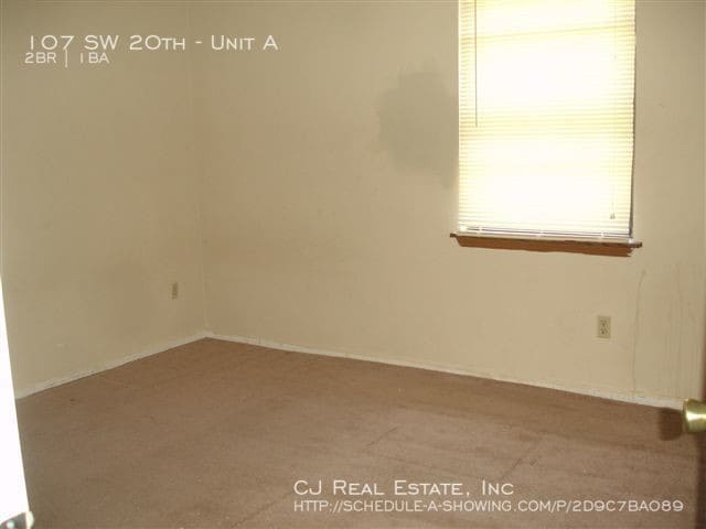 Building Photo - 107 SW 20th St