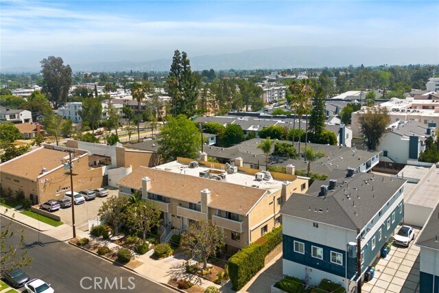 Building Photo - 5340 Wilkinson Ave