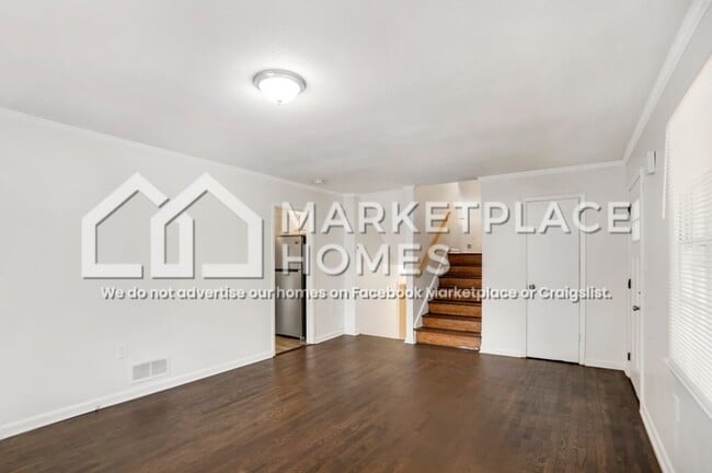 Building Photo - 4372 Greenleaf Cir SW