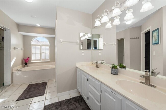 Building Photo - 24900 Fairwinds Ln