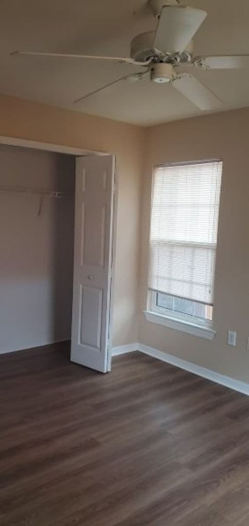 Building Photo - First Floor 2/2 in Gated Cypress Fairway !!