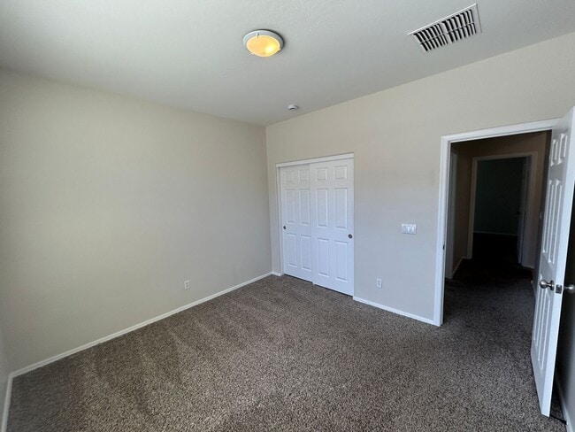 Building Photo - 10042 W Illini St