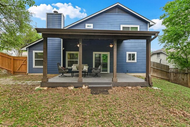 Building Photo - 1407 Atterbury Ln