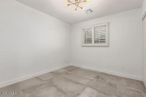 Building Photo - 8737 E Fairmount Ave