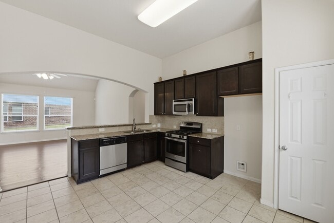 Building Photo - 20126 Graphite Canyon Ct