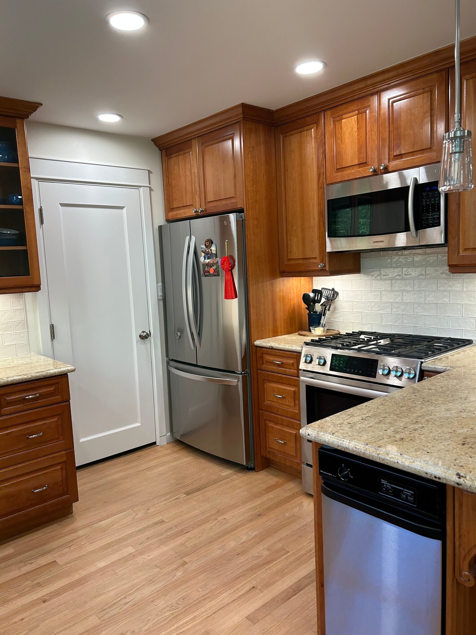 Kitchen - 903 Timothy Ln