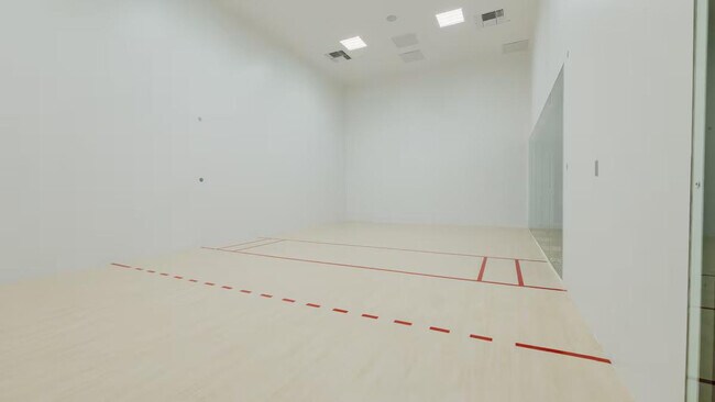 Building Photo - 40 NW 3rd St