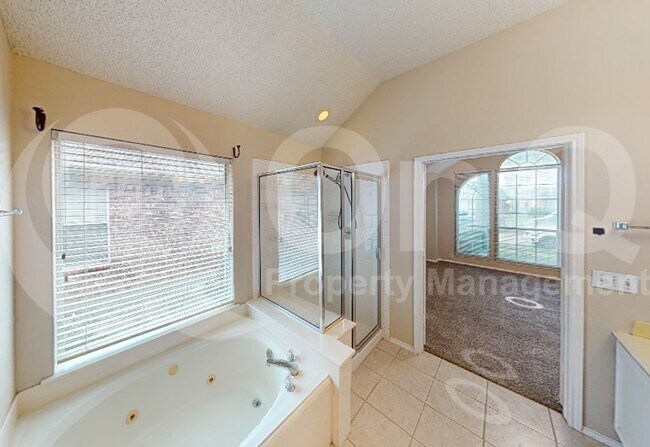 Building Photo - 1003 Blackwell Dr