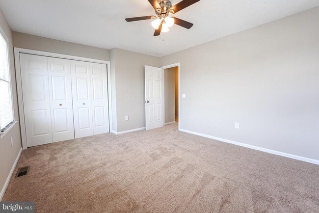 Building Photo - 3107 Shawnee Dr