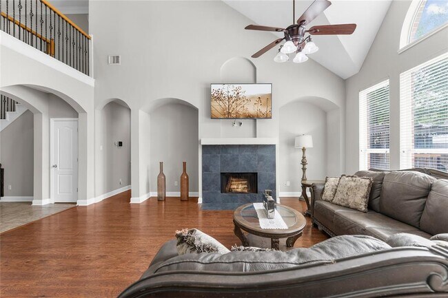 Building Photo - 20911 Lonely Star Ln