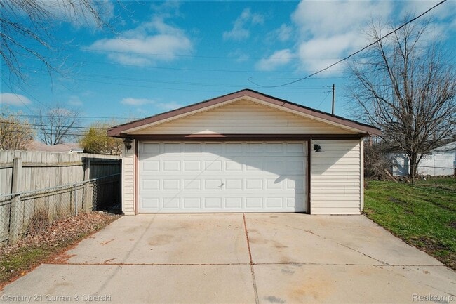 Building Photo - 22619 Furton St