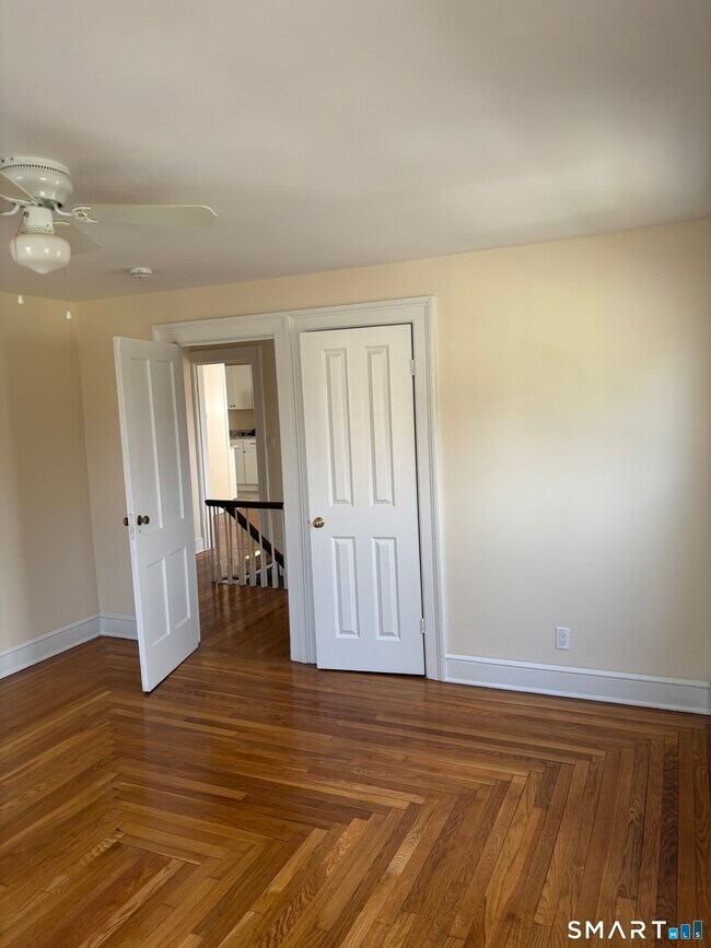 Building Photo - 95 Pennsylvania Ave