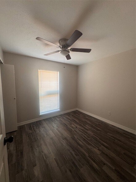 Building Photo - 5528 Gibson Dr