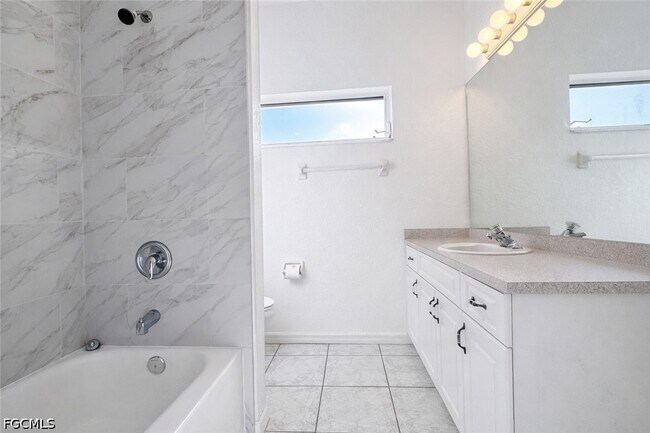 Building Photo - 1109 SW 48th Terrace