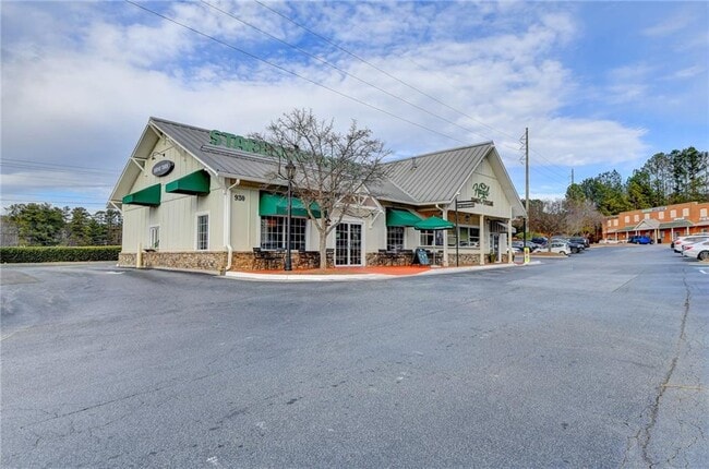 Building Photo - 4006 Edgecomb Dr