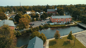 Building Photo - Riverside Apartments
