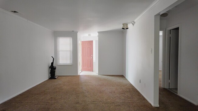 Building Photo - 4532 Concord Pl