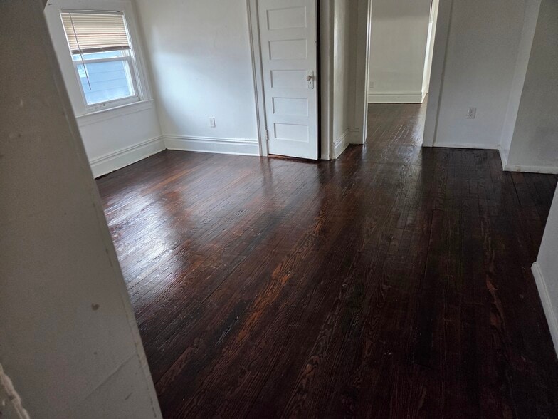 Building Photo - 92 S Oraton Pky