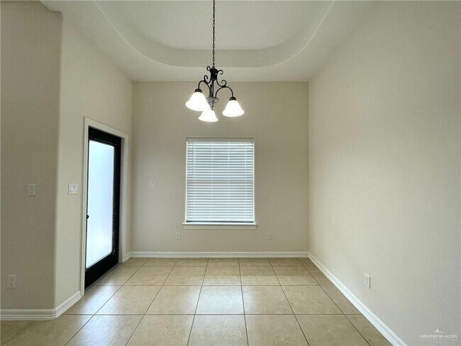 Building Photo - 25 N Edgewood Ave