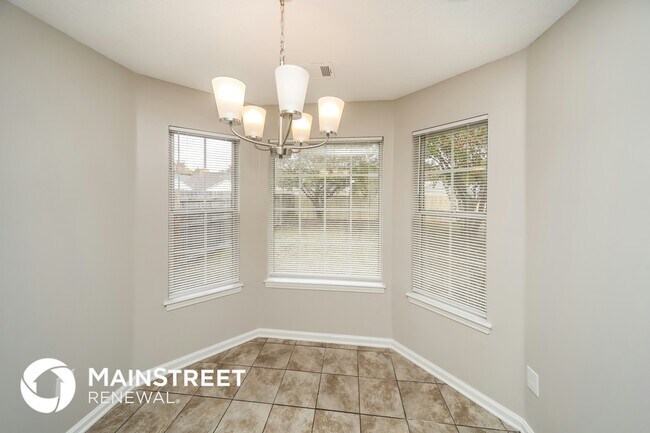 Building Photo - 3018 Caitlynn Circle S