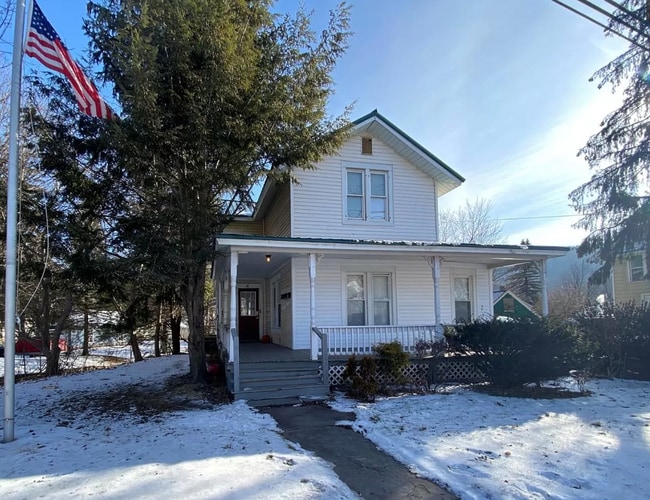 19 Main St 19 Main St Delhi NY 13753 Apartment Finder