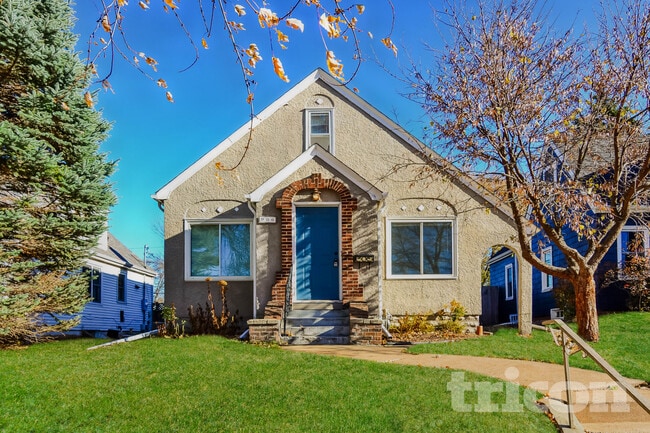 Primary Photo - 906 Cherokee Ave