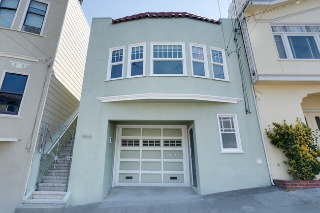 Building Photo - 1466 14th Ave