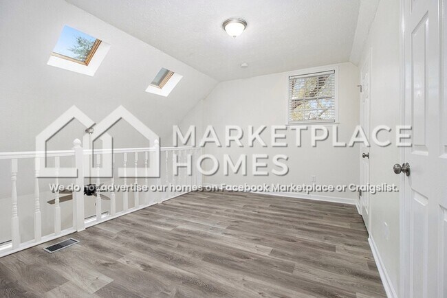 Building Photo - 3782 Paddington Trail