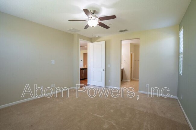 Building Photo - 7048 Greenford Way