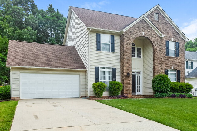 Building Photo - 2322 Tory Oak Pl