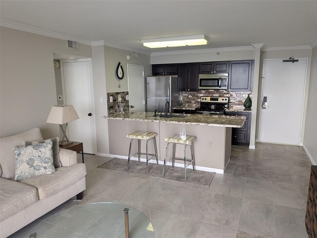 Building Photo - 5220 Seawall Blvd