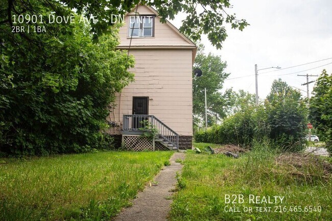 Building Photo - 10901 Dove Ave